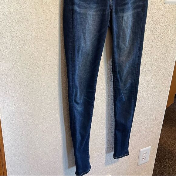 American Eagle Outfitters- High Rise Jegging - Size 2 - Picture 6 of 9